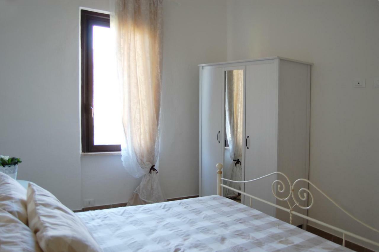 La Casa Bianca Διαμέρισμα Roe Εξωτερικό φωτογραφία